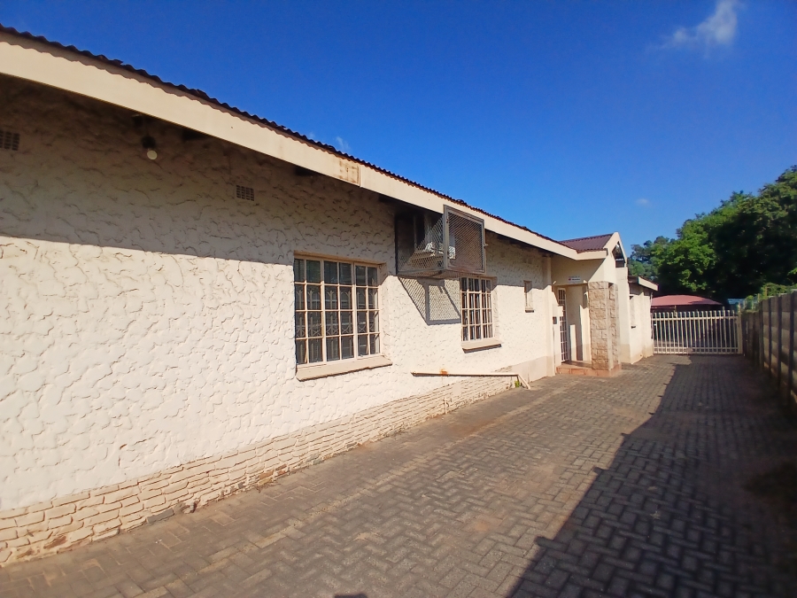 Commercial Property for Sale in Bodorp North West